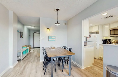 Bethany Beach Condo | Sea Colony oceanfront 2nd floor condo w/free WiFi, shared sauna, and pool