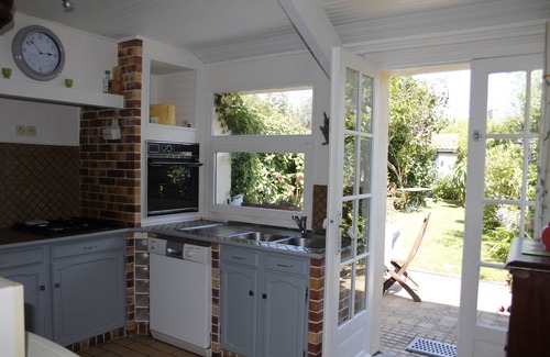 Saint-Vaast-la-Hougue House | Sea cottage with garden in St Vaast la Hougue/Tatihou (UNESCO site)/WIFI