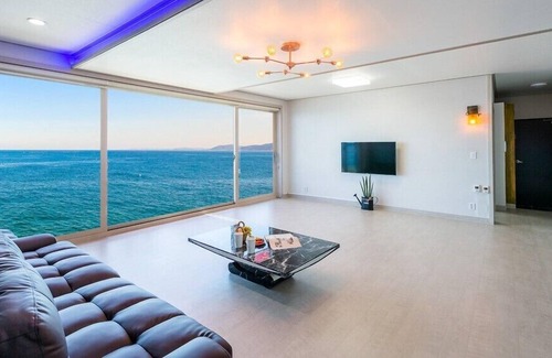 Yeongdeok Apartment | Sea Cruise Pension