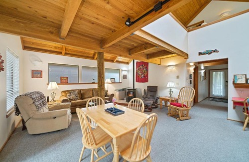 Manzanita House | Sea Dream MCA 398
