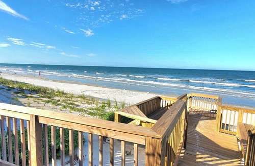Sea Dunes House | 🌴🌺 SEA DUNES -COZY- STEPS 2 THE NO DRIVE BEACH - POOL-TENNIS🐬<:>< DEALS