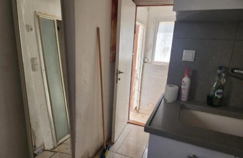 Kerem HaTeimanim Apartment | Sea Esta by the Beach