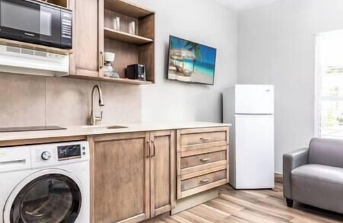 The Bight Apartment | Sea Esta Studio III - Cozy Studio for Couples
