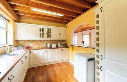 Dingle House | Sea For Miles