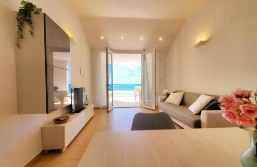 Santa Maria al Bagno Apartment | SEA FRONT, Allegria, Santa Maria al Bagno