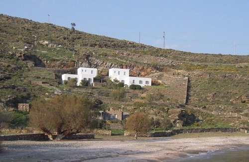 Kithnos House | Sea Front House At Potamia Beach