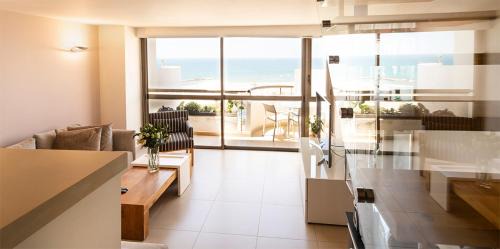 Herzliya Pituach Apartment | Sea front panoramic duplex roof-top