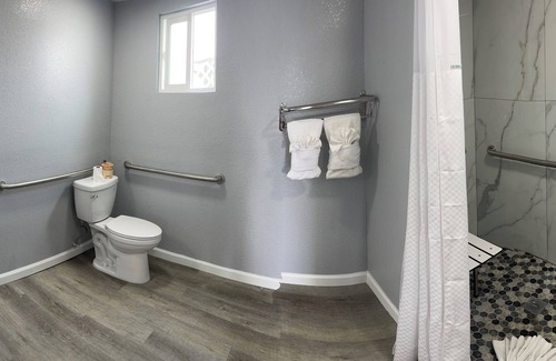 Downtown Hotel | Sea Garden Inn