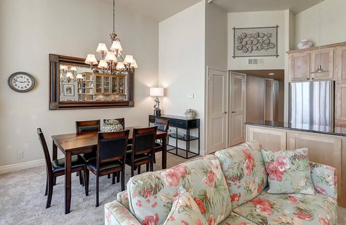 Port Aransas Condo | Sea Gull #1107:Beachfront 2 Bedroom 2 Bathroom With Spectacular Views and 24 Hour Management