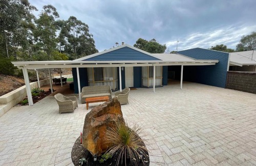 Eagle Bay House | Sea Gypsy