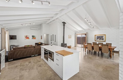 Eagle Bay House | Sea Gypsy