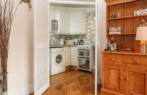Beer Cottage | SEA HAVEN, character holiday cottage in Beer