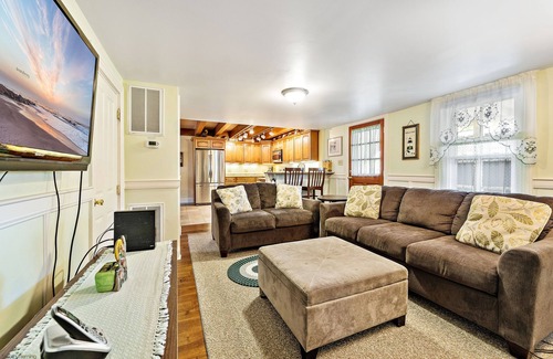 West Cape May Cottage | Sea Horse Cottage-5 Bedrooms, 3 Full Baths, 2 Half Baths, Sleeps 13