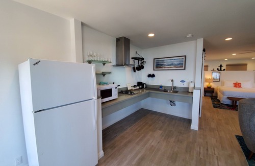 San Clemente Apartment | Sea Horse Resort - Villa Ocean Front Suite {5, 8}