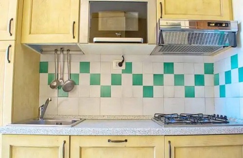 Canneddi Apartment | Seaview Cottage Walk to Beach Sunset Terrace