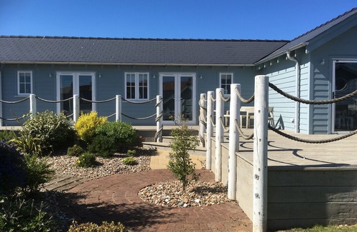 Filey House | Sea-la-Vie Beach House - 3 bedrooms, 4 bathrooms, luxury at The Bay Filey