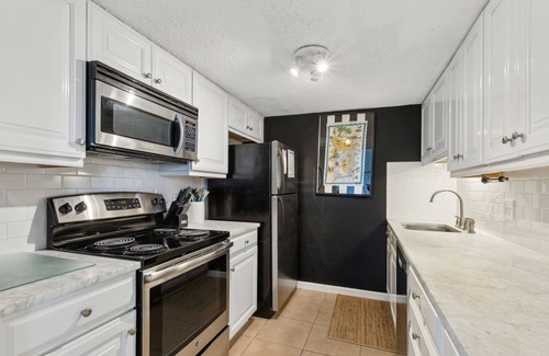 Fernandina Beach Condo | Sea La Vie - Hosted By Moore AI Rentals