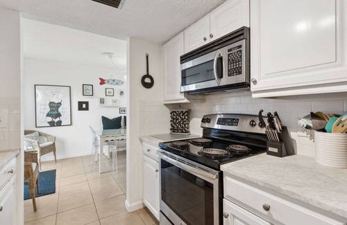 Fernandina Beach Condo | Sea La Vie - Hosted By Moore AI Rentals
