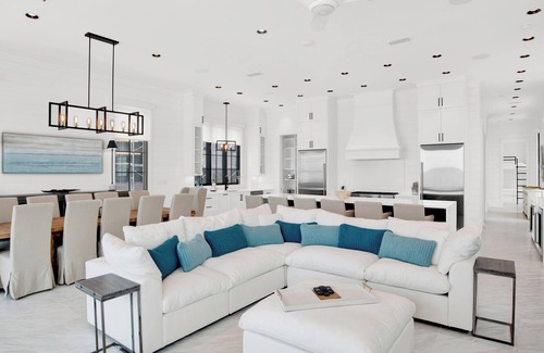 Ono Island House | Sea La Vie in Perdido Key | Beachfront + Pool & Fresh Interior!