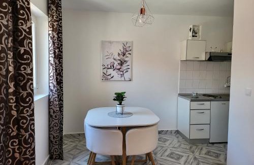 Maini Apartment | Sea La Vie