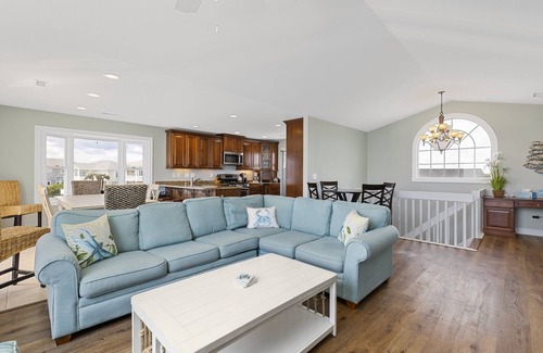 Village of Stump Sound House | Sea La Vie | Oceanfront + Community Pool!