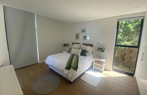 Umdloti Apartment | Sea La Vie - with Inverter