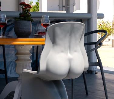 Plaka Apartment | Sea Lilies Suites