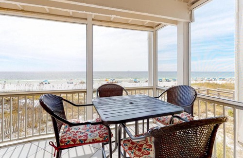 Crystal Beach Hotel | Sea Loft 103B