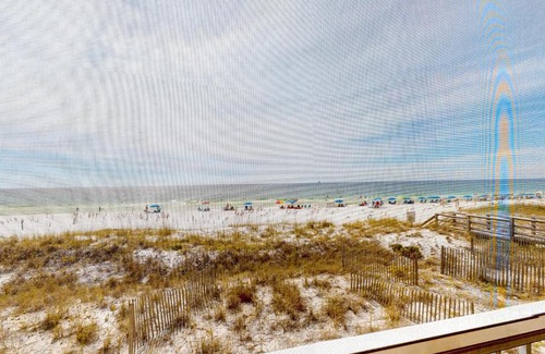 Crystal Beach Hotel | Sea Loft 103B