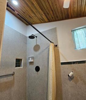 Caye Caulker House | Sea n sun Guest House