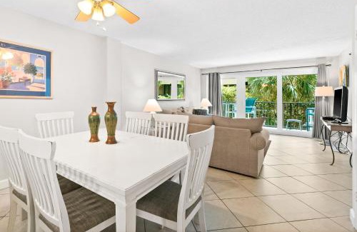 Fort Walton Beach Apartment | Sea Oats 208