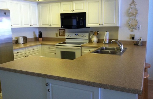 Redington Shores Condo | Sea Oats - Lauren Cove