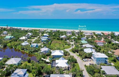 Sanibel House | Sea Oats Oasis