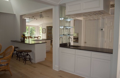 Sea Pines House | Sea Pines Home with Sparkling Heated Pool-Hole #2 Harbour Town Golf Links-Grill