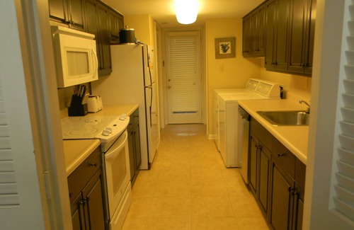 Sea Pines Villa | Sea Pines villa with tennis, lagoon views, and easy beach access!