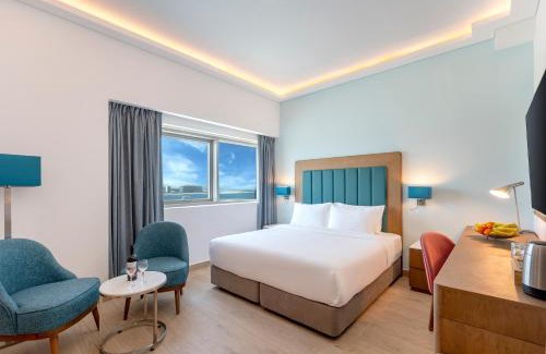 Dubai Resort | Sea Point Hotel Dubai Islands Formerly Park Regis by Prince