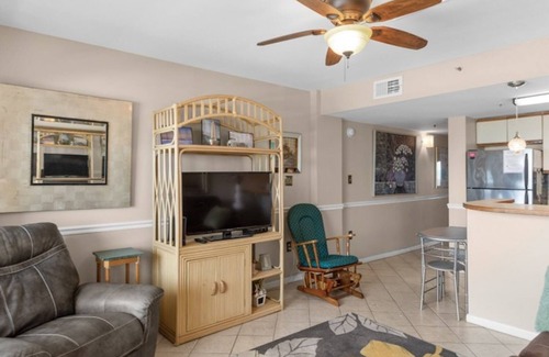 North Myrtle Beach Condo | Sea Pointe 905 1BR OF Condo in Cherry Grove
