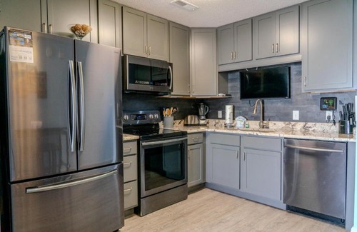 Cherry Grove Beach Apartment | Sea Pond Villa Unit 3