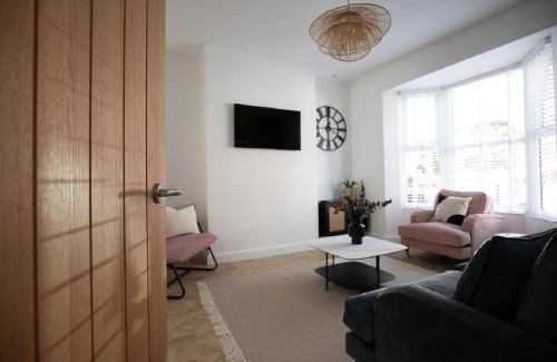 Whitby House | Sea Renity