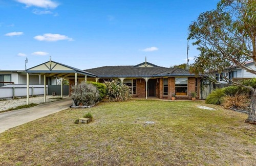 Waterhouse House | Sea Renity - WiFi - Pet friendly outside