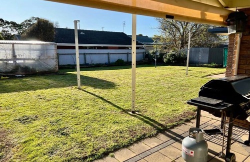 Waterhouse House | Sea Renity - WiFi - Pet friendly outside