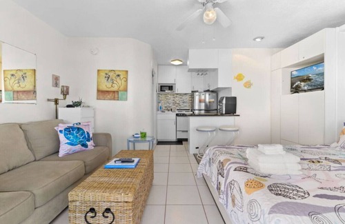 North Redington Beach Apartment | Sea Rocket 24: Second Floor Beachside Retreat