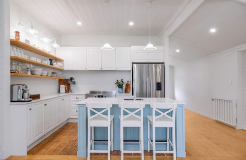 Yeppoon House | Sea Sage Cottage 4703