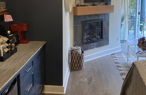 Regional District of Nanaimo Condo | Sea/Sand/Salt.Oceanfront Island Gem, Come Relax and Rejuvenate!