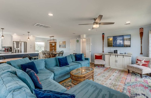 Ocean Sands House | Sea Scapes | 817 ft from the beach | Private Pool, Hot Tub | Corolla