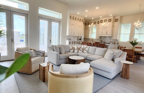 South Padre Island House | Sea Señora—your stylish coastal escape just a short stroll from the beach!