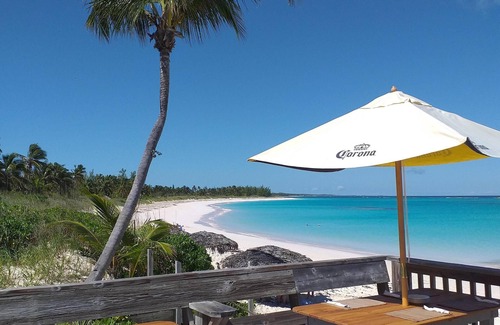 Governor's Harbour House | Sea Shanty - Ocean view, Private pool, Walk to Beach, Prime Central Location.
