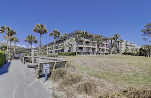 Hilton Head Condo | Sea Side Villa - OF Complex in Hilton Head Island