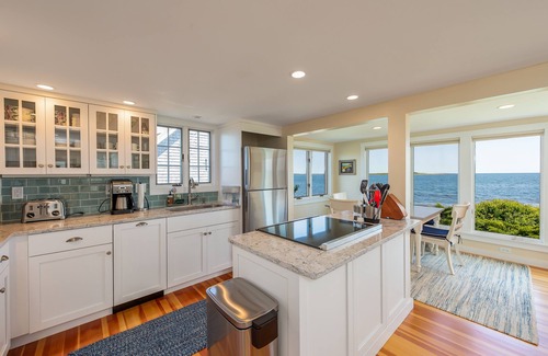 Mid-Coast and Islands House | Sea Spray - Beautiful 2BR, 1BA cottage with expansive views of Casco Bay
