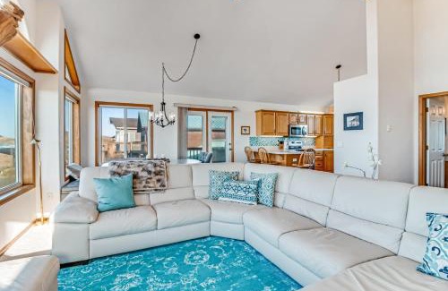 Kiwanda Shores House | Sea Stack View
